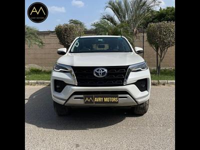 Used 2021 Toyota Fortuner [2016-2021] 2.8 4x4 MT [2016-2020] for sale at Rs. 36,00,000 in Delhi