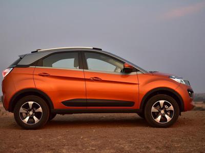 Tata Nexon XZA Plus Petrol Dual Tone