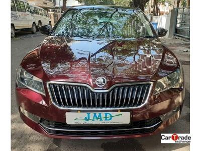 Used 2016 Skoda Superb [2016-2020] Style TSI AT for sale at Rs. 14,15,000 in Mumbai
