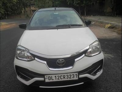 Used 2019 Toyota Etios Liva V Dual Tone for sale at Rs. 5,80,000 in Delhi