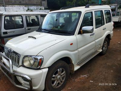 2013 Mahindra Scorpio VLX 2WD Airbag Special Edition BS-IV