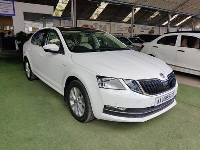 Used 2018 Skoda Octavia [2017-2021] 1.8 TSI L&K for sale at Rs. 17,55,000 in Bangalo