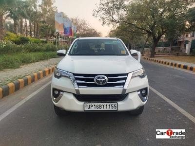Used 2018 Toyota Fortuner [2016-2021] 2.8 4x2 MT [2016-2020] for sale at Rs. 28,00,000 in Delhi