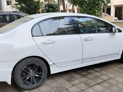 Used 2011 Honda Civic [2010-2013] 1.8V MT Sunroof for sale at Rs. 3,00,000 in Ahmedab