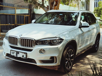 Used 2017 BMW X5 [2014-2019] xDrive 30d for sale at Rs. 39,50,000 in Delhi