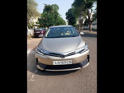 Used 2018 Toyota Corolla Altis [2014-2017] VL AT Petrol for sale at Rs. 14,91,000 in Ahmedab