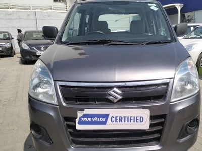 Used Maruti Suzuki Wagon R 2017 64249 kms in New Delhi