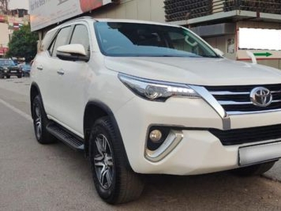 2017 Toyota Fortuner 2.8 2WD AT