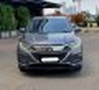 2019 Honda HR-V E CVT Abu-abu -