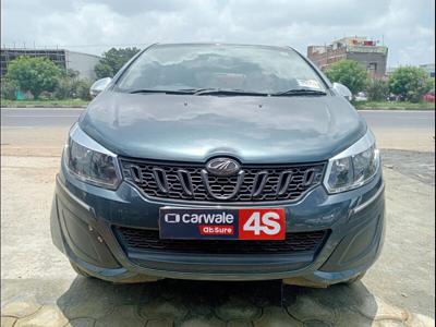 Mahindra Marazzo M2 8 STR