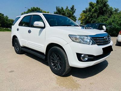 Used 2015 Toyota Fortuner [2012-2016] 4x2 AT for sale at Rs. 14,50,000 in Chandigarh