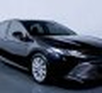 2021 Toyota Camry 2.5 V Hitam -