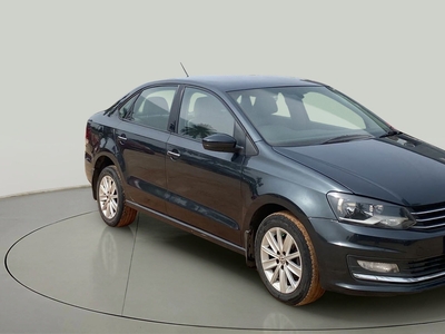 Volkswagen Vento HIGHLINE PETROL AT