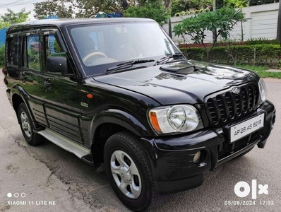 Mahindra Scorpio 2002-2013 2.6 CRDe, 2006, Diesel