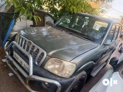 Mahindra Scorpio 2009-2014 VLX 2WD BSIII, 2011, Diesel