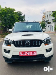 Mahindra Scorpio S10, 2016, Diesel