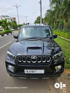 Mahindra Scorpio S11 MT 7S, 2022, Diesel