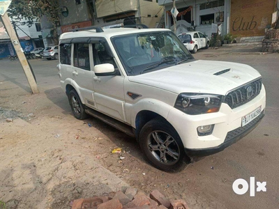 Mahindra Scorpio S6 Plus, 2017, Diesel