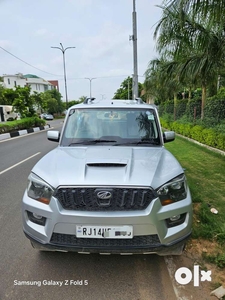 Mahindra Scorpio S8 7C Seater, 2017, Diesel