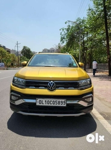 Volkswagen Taigun 1.0 TSI Highline AT, 2021, Petrol