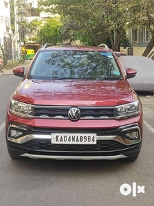 Volkswagen Taigun 1.0 TSI Highline AT, 2022, Petrol