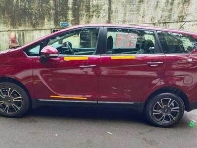 Mahindra Marazzo M8 7 STR