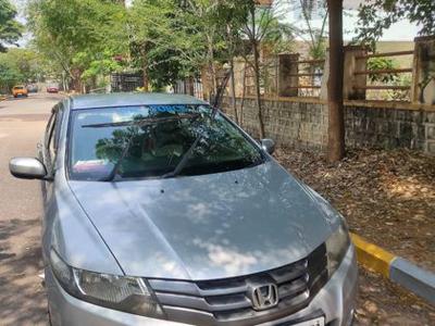 2011 Honda City V MT AVN