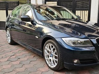 2012 BMW 3 Series 320d Sedan