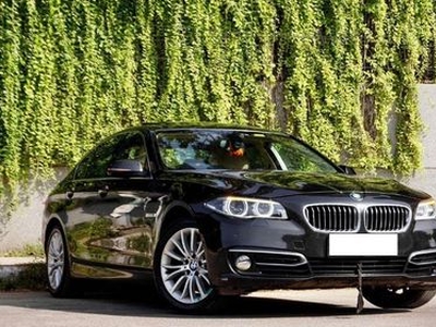 2015 BMW 5 Series 2013-2017 520d Luxury Line