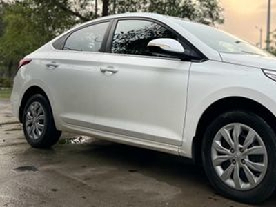 2019 Hyundai Verna CRDi 1.4 EX