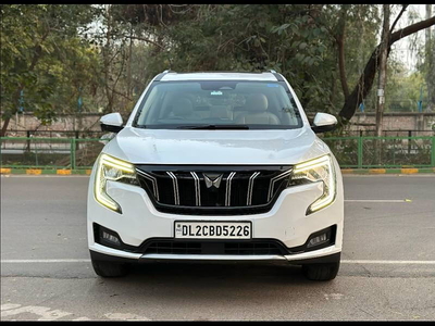 Mahindra XUV700 AX 7 Petrol AT Luxury Pack 7 STR [2021]