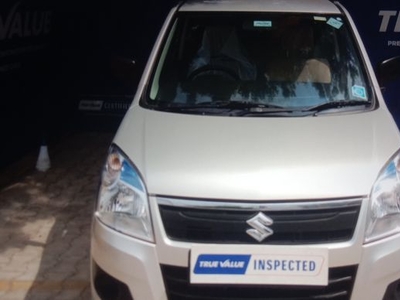 Used Maruti Suzuki Wagon R 2015 125290 kms in Gurugram