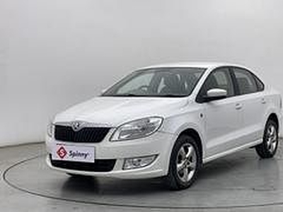 2015 Skoda Rapid Ambition Diesel MT