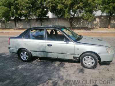 Hyundai Accent GLE - 2002