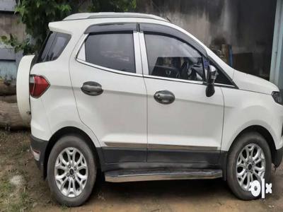 Excellently Maintained Ford Ecosport diesel Top Variant