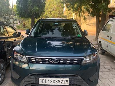 Mahindra XUV300 W6 1.5 Diesel AMT [2020]