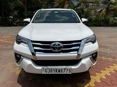 Toyota Fortuner 2.8 4x2 AT [2016-2020]