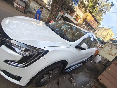 Mahindra XUV700 AX 7 Diesel AT AWD Luxury Pack 7 STR [2021]