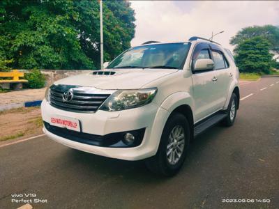 Toyota Fortuner 3.0 AT 4X2 Pune