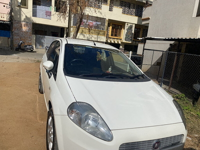 Used 2011 Fiat Punto [2011-2014] Emotion 90HP for sale at Rs. 3,20,000 in Bangalo