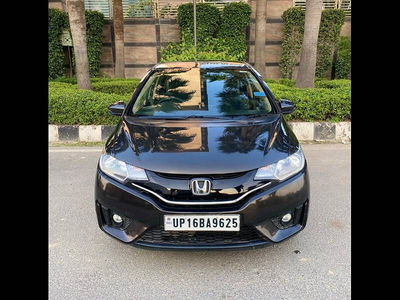 Used 2015 Honda Jazz [2015-2018] V Petrol for sale at Rs. 5,10,000 in Delhi