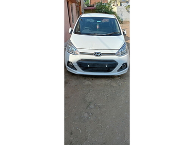 Used 2016 Hyundai Xcent [2014-2017] S 1.1 CRDi for sale at Rs. 3,20,000 in Bhopal