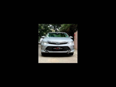 Used 2016 Toyota Camry [2015-2019] Hybrid [2015-2017] for sale at Rs. 17,50,000 in Delhi