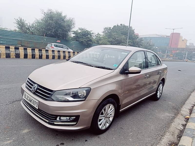Used 2016 Volkswagen Vento [2015-2019] Highline Plus 1.2 (P) AT 16 Alloy for sale at Rs. 6,45,000 in Delhi