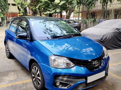 Used 2017 Toyota Etios Liva VXD Dual Tone for sale at Rs. 6,50,000 in Mumbai