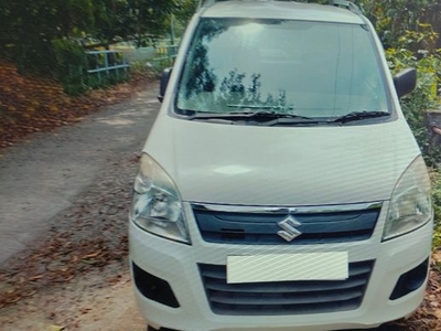 Used Maruti Suzuki Wagon R 2013 32950 kms in Cochin