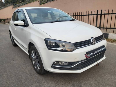 Volkswagen Polo Highline1.2L (P)