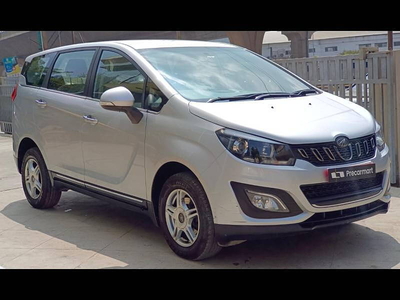 Mahindra Marazzo M6 7 STR