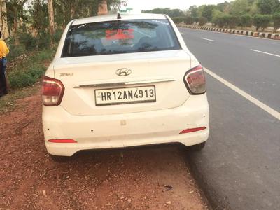 Used 2015 Hyundai Xcent [2014-2017] Base ABS 1.1 CRDi [2015-02016] for sale at Rs. 2,25,000 in Rohtak