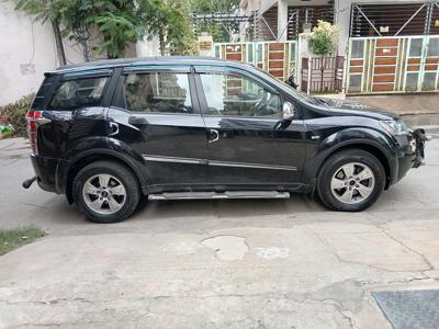 Mahindra XUV500 W8 AWD